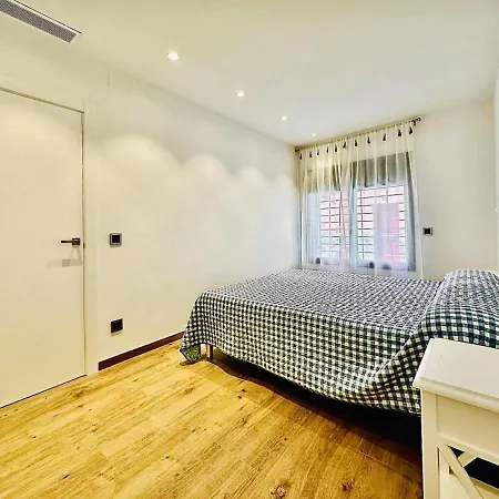 Nineta - Costabravasi Sant Feliu de Guixols